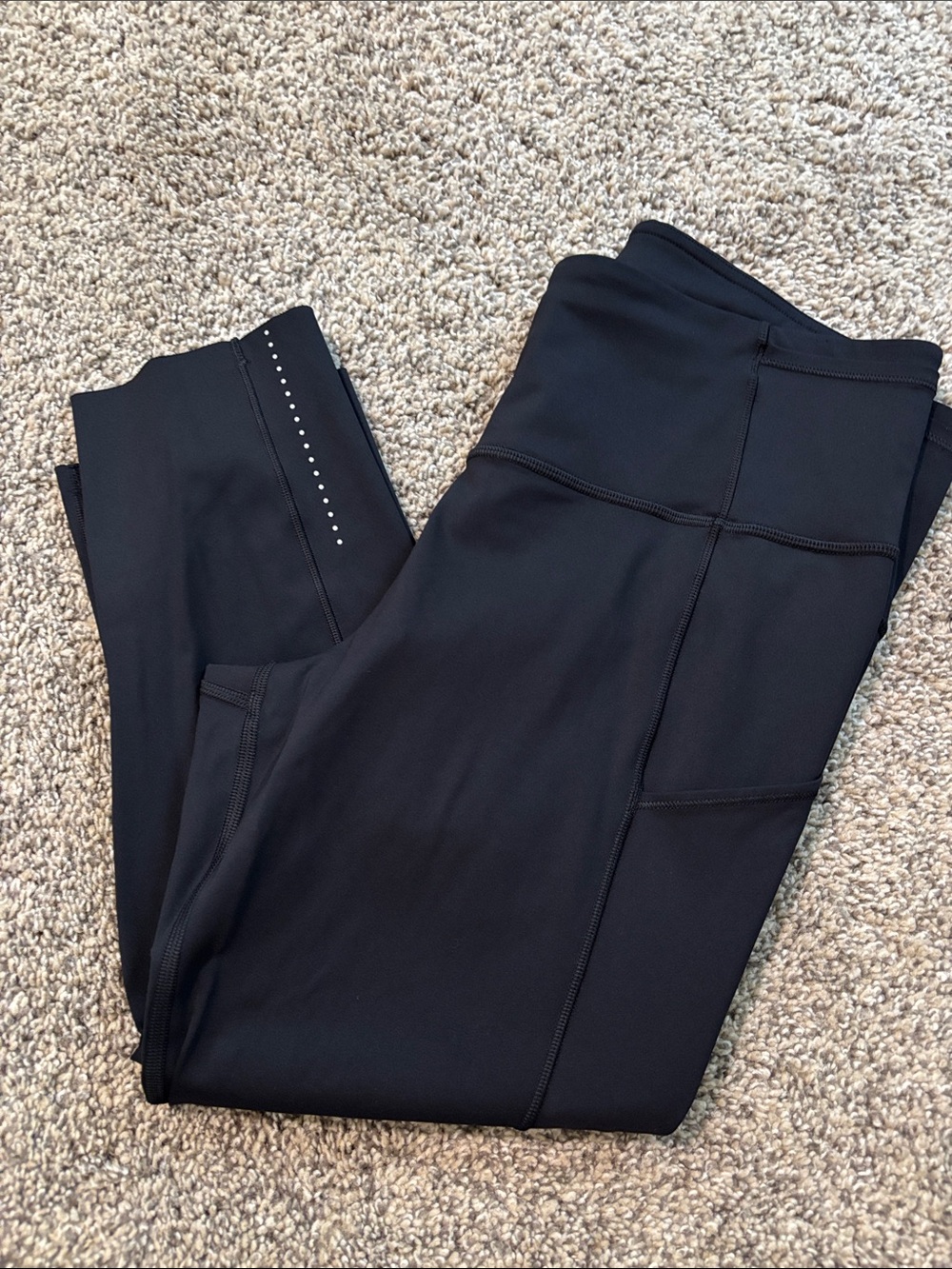 Lululemon Fast & Free Crop II *Nulux 19" Black size 10
